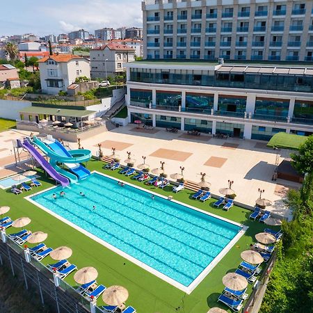 Ramada Resort By Wyndham Unye Exterior foto